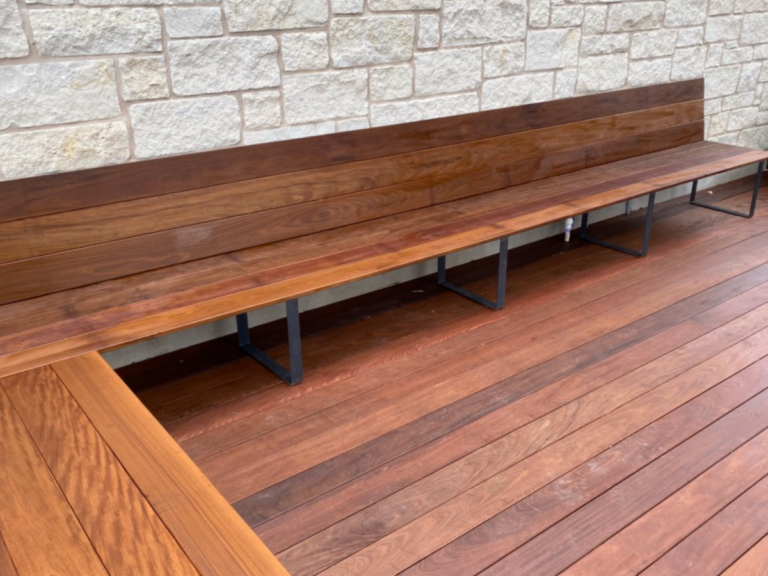 What Affects Fence Restoration Cost?